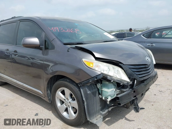 2013 Toyota Sienna LE AAS with VIN 5TDKK3DC1DS392577, listed as a IAAI auction lot 41932168 with 90,643 mi miles and . Bid and sale history available at DreamBid. Image 6.
