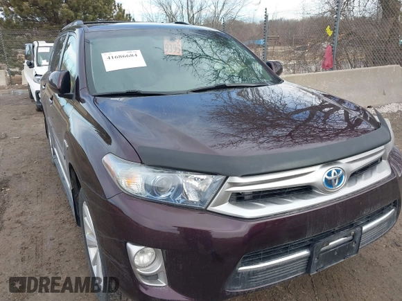 2012 Toyota Highlander Limited с VIN JTEDC3EH2C2009201, выставлен на аукционе IAAI как лот 41686684 с пробегом 186 405 миль миль и . История ставок и продаж доступна на DreamBid. Изображение 6.