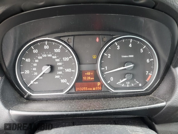 2011 BMW 1 Series 128i with VIN WBAUL7C53BVM79431, listed as a Copart auction lot 47043915 with 213,255 mi miles and Salvage title. Bid and sale history available at DreamBid. Image 9.
