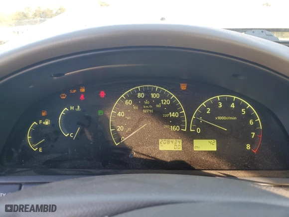 2002 Infiniti I35 Luxury with VIN JNKDA31A32T015213, listed as a Copart auction lot 78977614 with 208,434 mi miles and Salvage Title. Bid and sale history available at carsss.com. Image 9.