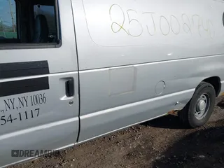 2006 Ford Econoline Cargo with VIN 1FTRE14W36HA38006, listed as a IAAI auction lot 41804095 with Not Provided miles. Bid and sale history available at carsss.com. Image 6.