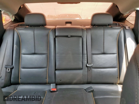 2019 Chevrolet Impala Premier с VIN 1G1105S30KU139333, выставлен на аукционе Copart как лот 57592955 с пробегом 129 793 миль миль и Списание • Salvage title. История ставок и продаж доступна на DreamBid. Изображение 10.