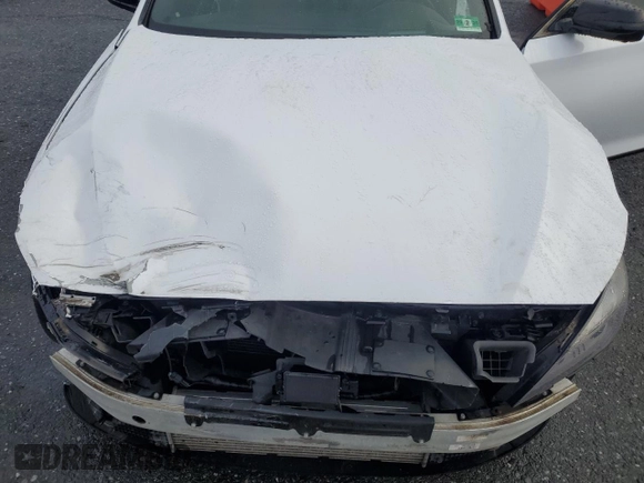 2018 Genesis G80 Sport with VIN KMHGN4JB7JU268654, listed as a Copart auction lot 85464304 with 72,385 mi miles and Salvage Title. Bid and sale history available at DreamBid. Image 11.
