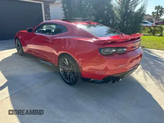 2023 Chevrolet Camaro ZL1 with VIN 1G1FK1R61P0128493, listed as a Copart auction lot 49242675 with 6,433 mi miles and Clean title. Bid and sale history available at DreamBid. Image 3.