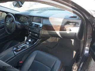 2015 BMW 5 Series 528i xDrive with VIN WBA5A7C55FG142666, listed as a IAAI auction lot 41183686 with 118,325 mi miles. Bid and sale history available at carsss.com. Image 5.