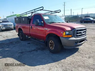 2001 Ford F-250 XL z VIN 1FTNF21L61EB59876, wystawiony jako IAAI lot #41773250 z przebiegiem 214 348 mil mil oraz . Historia ofert i sprzedaży dostępna na DreamBid. Obrazek 1.