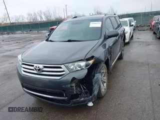 2012 Toyota Highlander Limited with VIN 5TDDK3EH6CS174295, listed as a IAAI auction lot 41680246 with 215,531 mi miles. Bid and sale history available at carsss.com. Image 12.