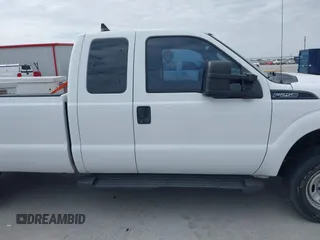 2014 Ford F-250 XL z VIN 1FT7X2B66EEB68940, wystawiony jako IAAI lot #41540708 z przebiegiem 145 114 mil mil oraz . Historia ofert i sprzedaży dostępna na DreamBid. Obrazek 13.