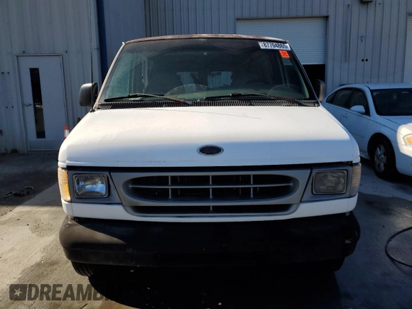 2000 Ford Econoline Cargo with VIN 1FTRE14L2YHB70344, listed as a Copart auction lot 87704865 with 179,233 mi miles and Non repairable. Bid and sale history available at DreamBid. Image 5.