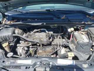 2008 Chrysler Town & Country Touring with VIN 2A8HR54P58R825748, listed as a IAAI auction lot 41933601 with 167,926 mi miles. Bid and sale history available at carsss.com. Image 10.