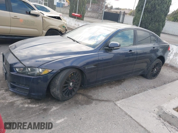 2017 Jaguar XE 25t Prestige z VIN SAJAE4BG7HA965131, wystawiony jako IAAI lot #41470414 z przebiegiem 131 300 mil mil oraz . Historia ofert i sprzedaży dostępna na DreamBid. Obrazek 18.