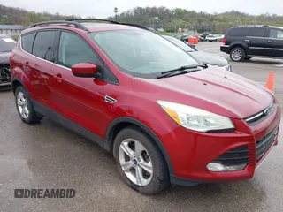 2013 Ford Escape SE с VIN 1FMCU9G95DUD57680, выставлен на аукционе IAAI как лот 41932631 с пробегом 169 947 миль миль и . История ставок и продаж доступна на DreamBid. Изображение 1.
