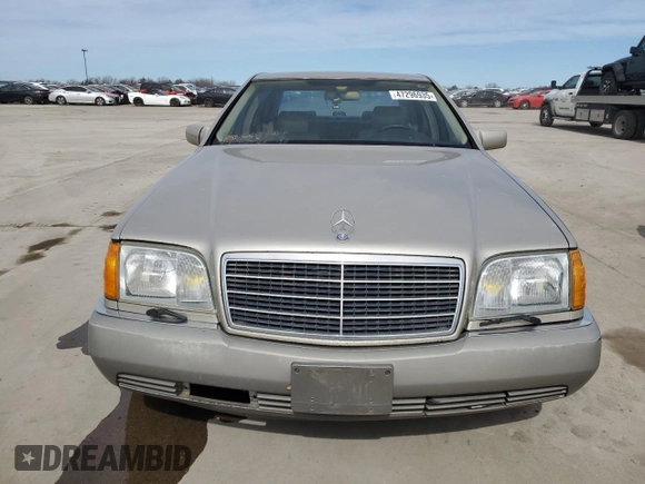1994 Mercedes-Benz S 320 with VIN WDBGA32E0RA185064, listed as a Copart auction lot 47296935 with 344,178 mi miles and Clean Title. Bid and sale history available at DreamBid. Image 5.