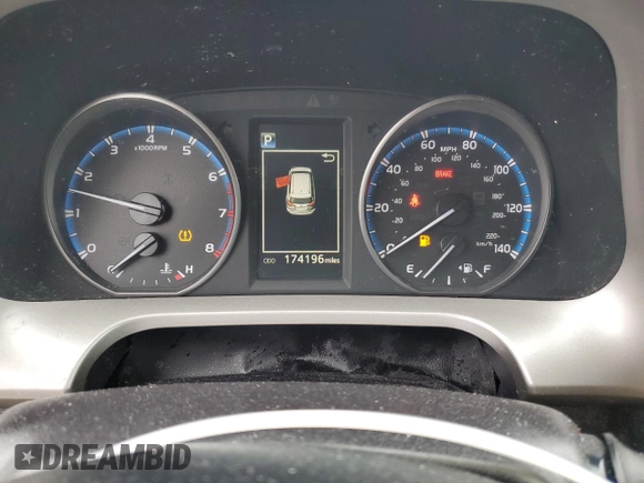 2018 Toyota RAV4 LE with VIN 2T3BFREV2JW853108, listed as a Copart auction lot 61245795 with 174,196 mi miles and Salvage title. Bid and sale history available at DreamBid. Image 9.