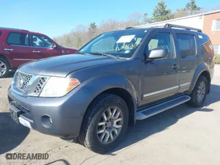 2012 Nissan Pathfinder SV with VIN 5N1AR1NB4CC639183, listed as a IAAI auction lot 42010428 with 145,371 mi miles. Bid and sale history available at carsss.com. Image 2.