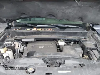 2013 Nissan Pathfinder SV with VIN 5N1AR2MM8DC670849, listed as a IAAI auction lot 41092668 with 193,319 mi miles. Bid and sale history available at carsss.com. Image 10.
