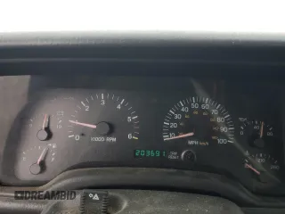 2000 Jeep Cherokee SE with VIN 1J4FF28S9YL222714, listed as a Copart auction lot 88575685 with 203,691 mi miles and Salvage Title. Bid and sale history available at carsss.com. Image 9.