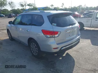 2016 Nissan Pathfinder S with VIN 5N1AR2MN7GC602930, listed as a IAAI auction lot 42447462 with 182,006 mi miles and . Bid and sale history available at DreamBid. Image 3.