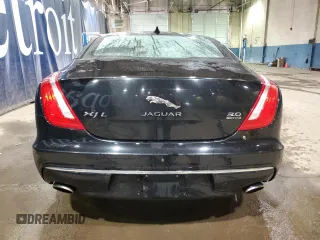 2017 Jaguar XJ with VIN SAJWJ2GDXH8W08618, listed as a Copart auction lot 44168345 with 76,782 mi miles and Clean Title. Bid and sale history available at carsss.com. Image 6.