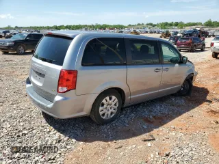 2018 Dodge Grand Caravan SE Plus with VIN 2C4RDGBG9JR176504, listed as a Copart auction lot 53488885 with 95,039 mi miles and Salvage Title. Bid and sale history available at DreamBid. Image 3.