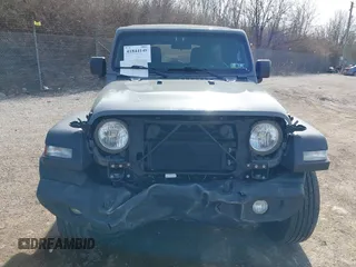 2021 Jeep Wrangler Unlimited Sport S with VIN 1C4HJXDG9MW836411, listed as a IAAI auction lot 41844148 with 17,955 mi miles. Bid and sale history available at carsss.com. Image 13.