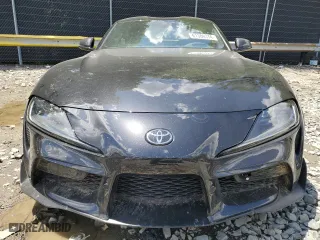 2021 Toyota GR Supra 3.0 with VIN WZ1DB0C04MW035703, listed as a Copart auction lot 61306374 with 46,176 mi miles and Salvage Title. Bid and sale history available at carsss.com. Image 5.
