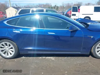 2018 Tesla Model S 75D with VIN 5YJSA1E2XJF285301, listed as a IAAI auction lot 41917939 with 80,470 mi miles. Bid and sale history available at carsss.com. Image 14.