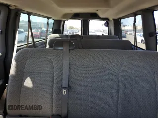 2019 Chevrolet Express Passenger LT с VIN 1GAZGPFG0K1196401, выставлен на аукционе Copart как лот 48614795 с пробегом 98 925 миль миль и Списание • Salvage title. История ставок и продаж доступна на DreamBid. Изображение 10.