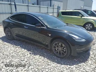 2018 Tesla Model 3 Long Range Battery with VIN 5YJ3E1EA1JF034411, listed as a Copart auction lot 53136125 with 205,274 mi miles and Clean Title. Bid and sale history available at carsss.com. Image 4.
