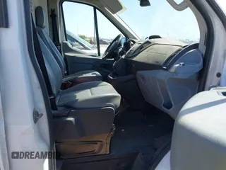 2019 Ford Transit с VIN 1FTYR2CM6KKB19102, выставлен на аукционе IAAI как лот 42021183 с пробегом 217 976 миль миль и . История ставок и продаж доступна на DreamBid. Изображение 5.