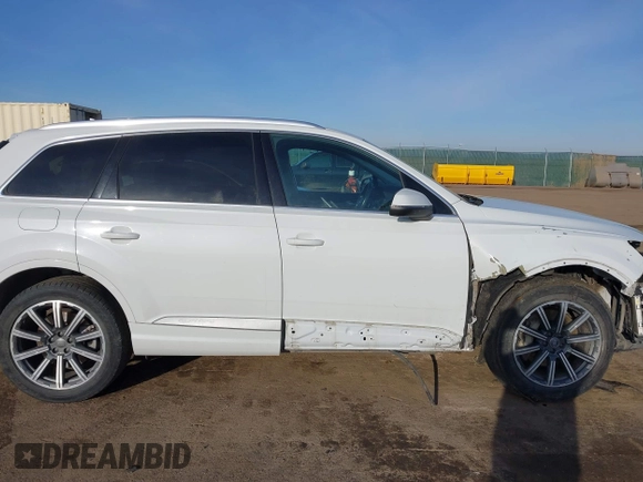 2017 Audi Q7 Premium Plus z VIN WA1LAAF75HD016214, wystawiony jako IAAI lot #41775329 z przebiegiem 87 049 mil mil oraz . Historia ofert i sprzedaży dostępna na DreamBid. Obrazek 13.