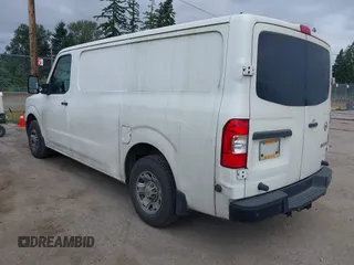 2019 Nissan NV SV z VIN 1N6AF0KY6KN807177, wystawiony jako IAAI lot #42495939 z przebiegiem 230 210 mil mil oraz . Historia ofert i sprzedaży dostępna na DreamBid. Obrazek 3.