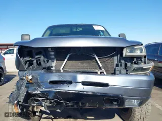 2007 Chevrolet Silverado 2500HD Classic LT3 with VIN 1GCHK23D97F183638, listed as a IAAI auction lot 41299493 with 238,146 mi miles. Bid and sale history available at carsss.com. Image 6.