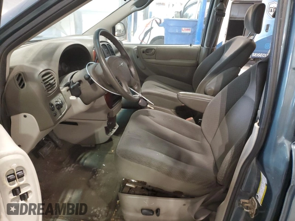 2006 Chrysler Town & Country LWB LX with VIN 2A4GP44R66R768813, listed as a Copart auction lot 81662344 with 152,807 mi miles and Salvage Title. Bid and sale history available at carsss.com. Image 7.