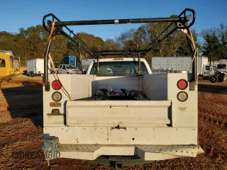 2011 Ford F-250 XL with VIN 1FDBF2A69BEB34058, listed as a Copart auction lot 81473134 with 231,056 mi miles and Salvage title. Bid and sale history available at DreamBid. Image 6.