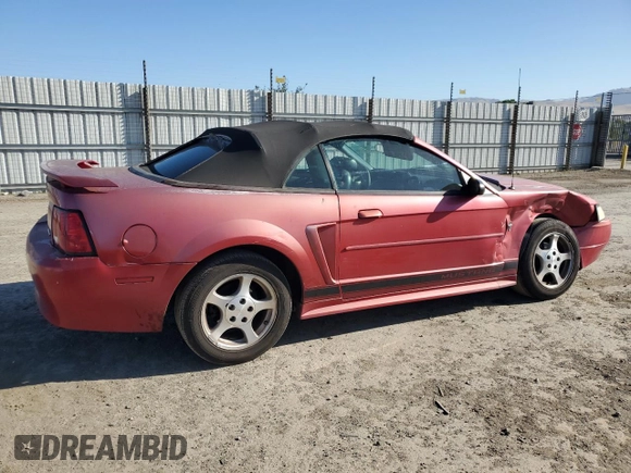 2002 Ford Mustang Deluxe с VIN 1FAFP44422F163443, выставлен на аукционе Copart как лот 57532435 с пробегом 209 356 миль миль и Списание • Salvage title. История ставок и продаж доступна на DreamBid. Изображение 3.