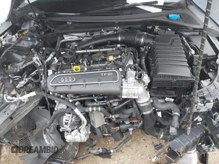 2024 Audi RS 3 z VIN WUAG4DGY8RA901259, wystawiony jako IAAI lot #41959150 z przebiegiem 13 414 mil mil oraz . Historia ofert i sprzedaży dostępna na DreamBid. Obrazek 10.