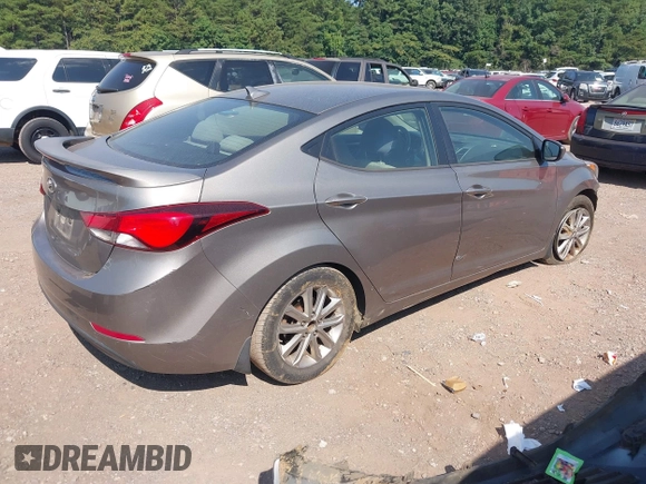 2015 Hyundai Elantra SE z VIN 5NPDH4AE9FH590805, wystawiony jako IAAI lot #41687509 z przebiegiem 237 215 mil mil oraz . Historia ofert i sprzedaży dostępna na DreamBid. Obrazek 4.
