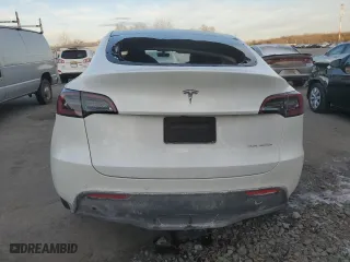 2021 Tesla Model Y Long Range with VIN 5YJYGDEE2MF191793, listed as a Copart auction lot 86447714 with 0 mi miles and Salvage Title. Bid and sale history available at carsss.com. Image 6.