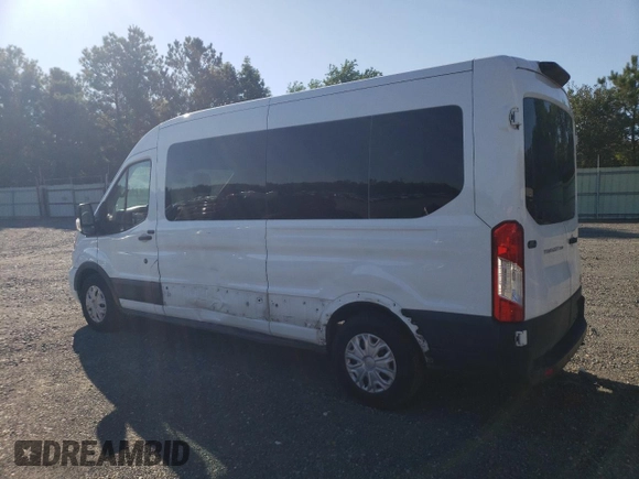 2021 Ford Transit Passenger XL with VIN 1FBAX2C84MKA04547, listed as a Copart auction lot 72682074 with 87,077 mi miles and Salvage Title. Bid and sale history available at DreamBid. Image 2.
