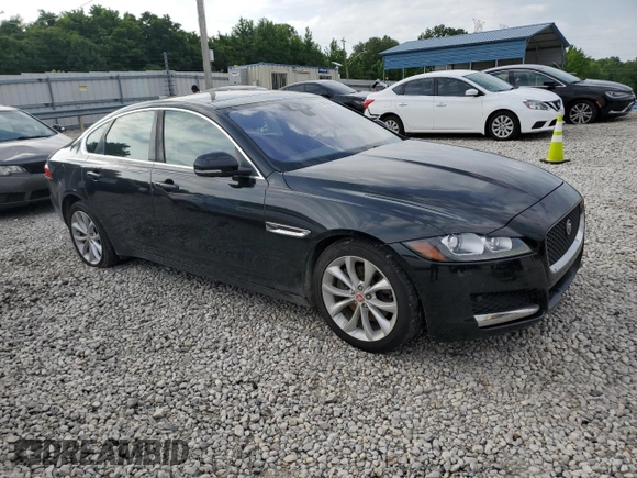2017 Jaguar XF with VIN SAJBJ4BN0HCY32018, listed as a Copart auction lot 59593805 with 109,774 mi miles and Salvage title. Bid and sale history available at DreamBid. Image 4.