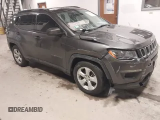 2020 Jeep Compass Latitude with VIN 3C4NJCBB8LT130425, listed as a IAAI auction lot 41475443 with 82,782 mi miles and . Bid and sale history available at carsss.com. Image 1.