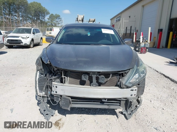 2018 Nissan Altima SR with VIN 1N4AL3AP6JC118424, listed as a IAAI auction lot 41697348 with 112,910 mi miles and . Bid and sale history available at carsss.com. Image 13.