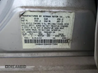 2004 Nissan Maxima SE with VIN 1N4BA41E84C917284, listed as a Copart auction lot 54240755 with 254,228 mi miles and Clean title. Bid and sale history available at DreamBid. Image 12.