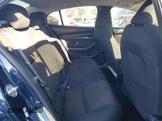 2020 Mazda 3 z VIN 3MZBPABL3LM132329, wystawiony jako Copart lot #47140585 z przebiegiem 65 014 mil mil oraz Szkoda całkowita • Salvage title. Historia ofert i sprzedaży dostępna na DreamBid. Obrazek 10.