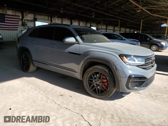 2021 Volkswagen Atlas SEL Premium R-Line z VIN 1V2FE2CAXMC219210, wystawiony jako Copart lot #62213275 z przebiegiem 43 170 mil mil oraz Szkoda całkowita • Salvage title. Historia ofert i sprzedaży dostępna na DreamBid. Obrazek 4.