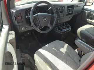 2008 Chevrolet Express Passenger z VIN 1GAHG39K181223926, wystawiony jako Copart lot #61800025 z przebiegiem 121 574 mil mil oraz Czysty tytuł • Clean title. Historia ofert i sprzedaży dostępna na DreamBid. Obrazek 8.
