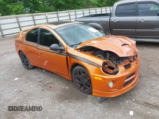 2005 Dodge Neon SRT-4 z VIN 1B3ES66SX5D263612, wystawiony jako IAAI lot #42198135 z przebiegiem 181 371 mil mil oraz . Historia ofert i sprzedaży dostępna na DreamBid. Obrazek 1.
