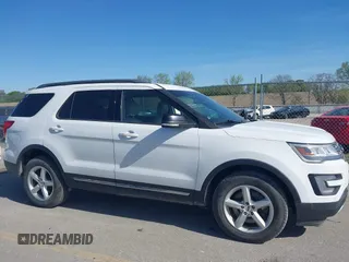 2017 Ford Explorer XLT z VIN 1FM5K8D80HGC80158, wystawiony jako IAAI lot #42223158 z przebiegiem 168 503 mil mil oraz . Historia ofert i sprzedaży dostępna na DreamBid. Obrazek 13.