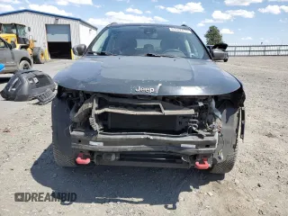 2018 Jeep Compass Trailhawk with VIN 3C4NJDDBXJT484835, listed as a Copart auction lot 61542415 with 59,389 mi miles and Salvage title. Bid and sale history available at DreamBid. Image 5.